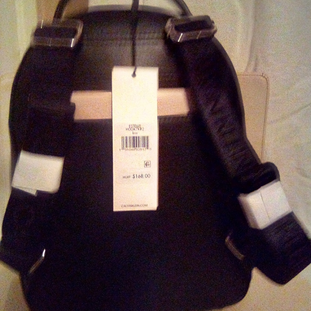 Round Backpack - Picture 3 of 4
